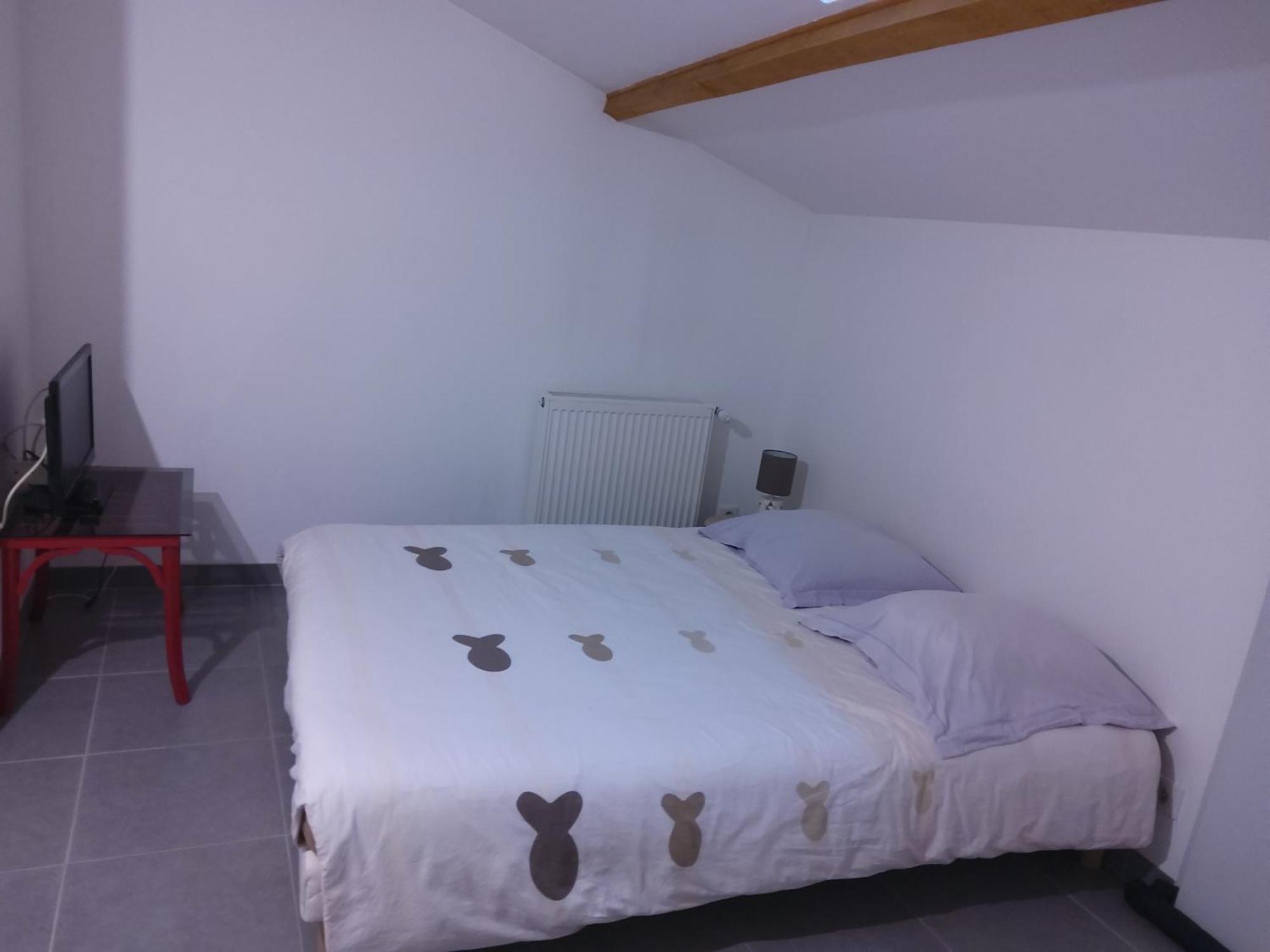 Appartement Caby à Preguillac Extérieur photo