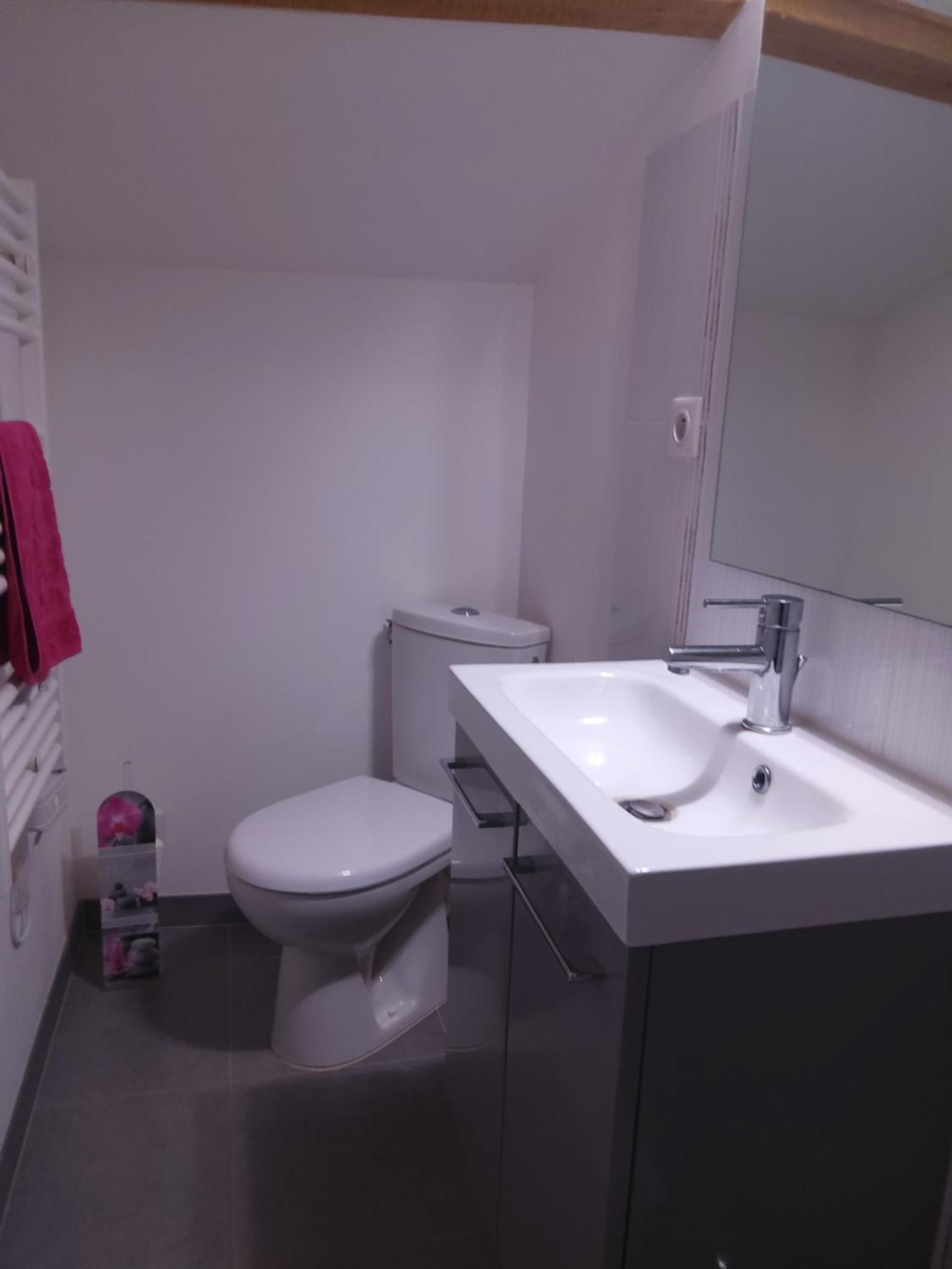 Appartement Caby à Preguillac Extérieur photo